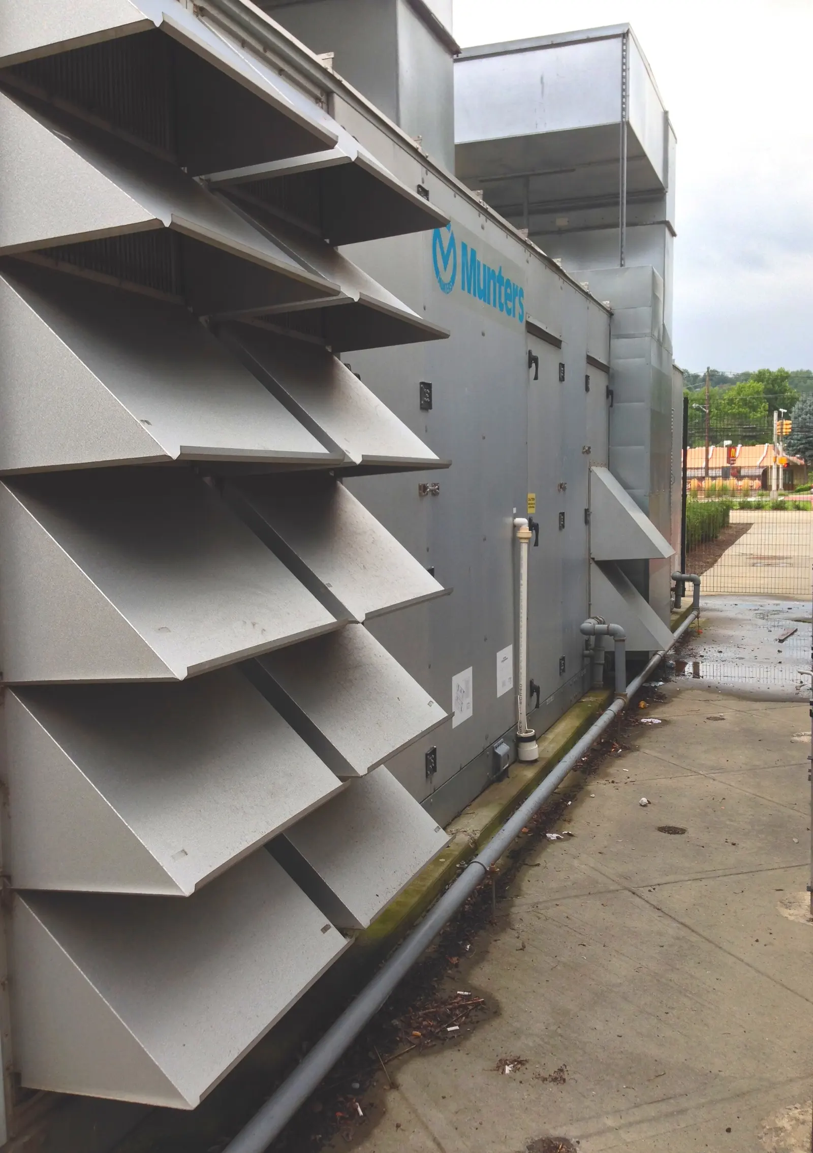 A large commercial dehumidifier used for structural drying. Shown on the homepage for Melbourne, FL.